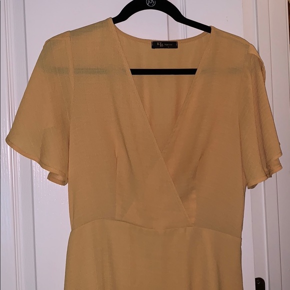 Dress - Picture 2 of 3